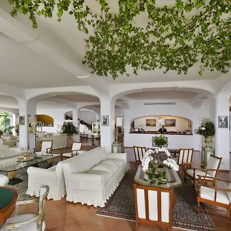 Il San Pietro Di Hotell 5*