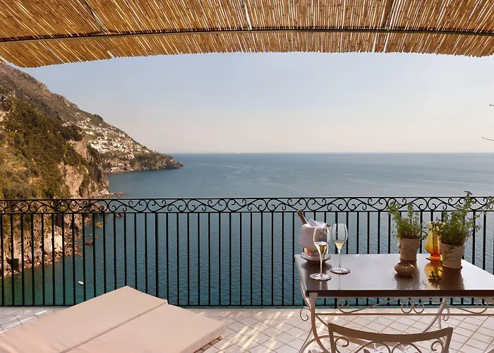 Il 산 피에르토 디 호텔 포지타노