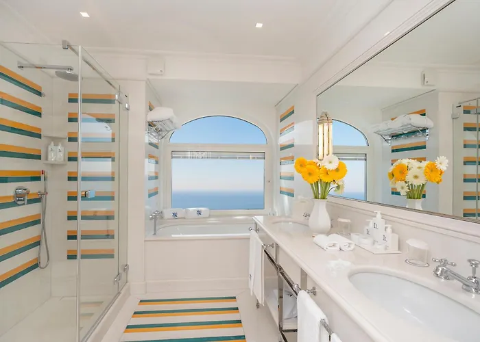 Il 산 피에르토 디 5* 포지타노